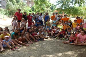 Foto grupo campamento huerto